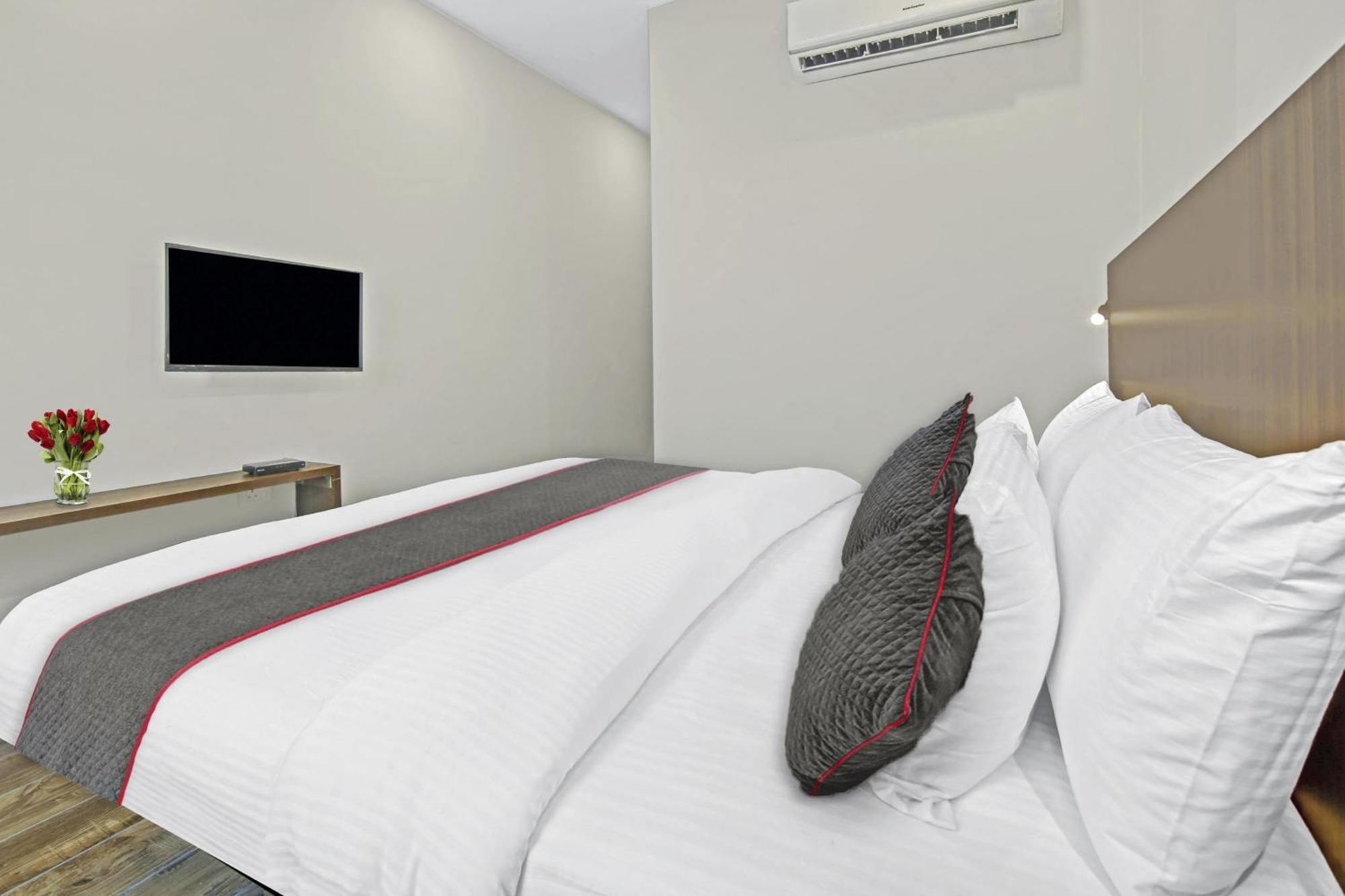 Hotel Admire Inn By F9 Hotels Ghaziabad Eksteriør bilde