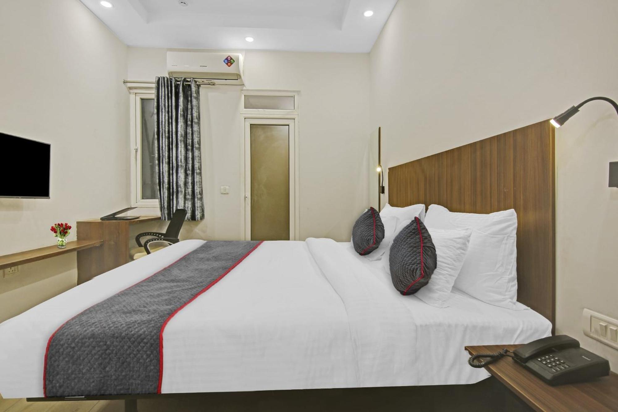 Hotel Admire Inn By F9 Hotels Ghaziabad Eksteriør bilde