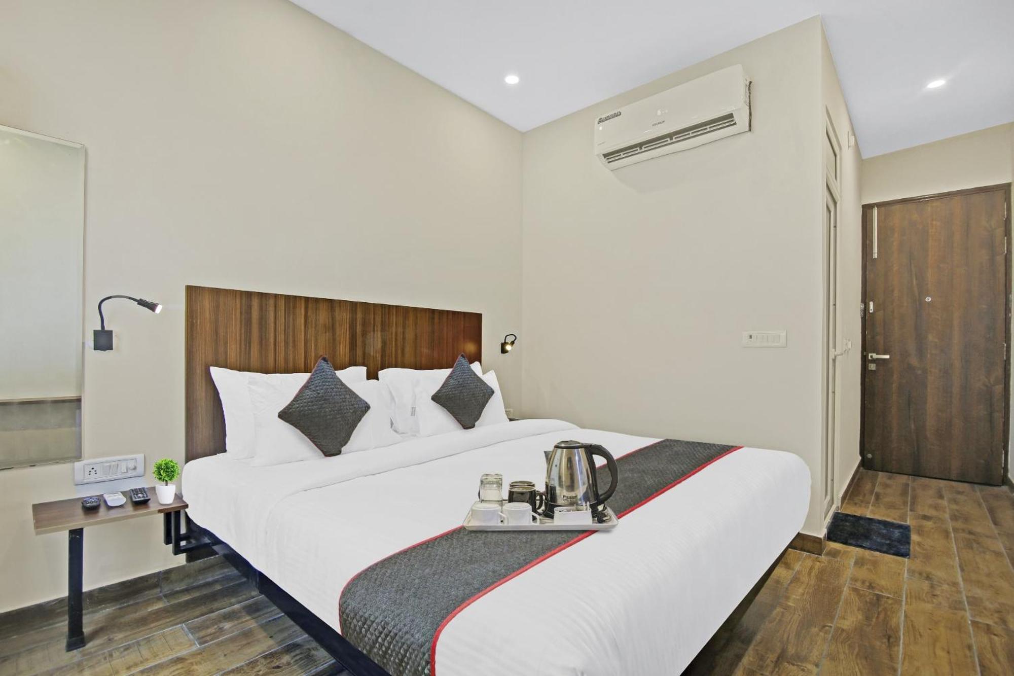 Hotel Admire Inn By F9 Hotels Ghaziabad Eksteriør bilde
